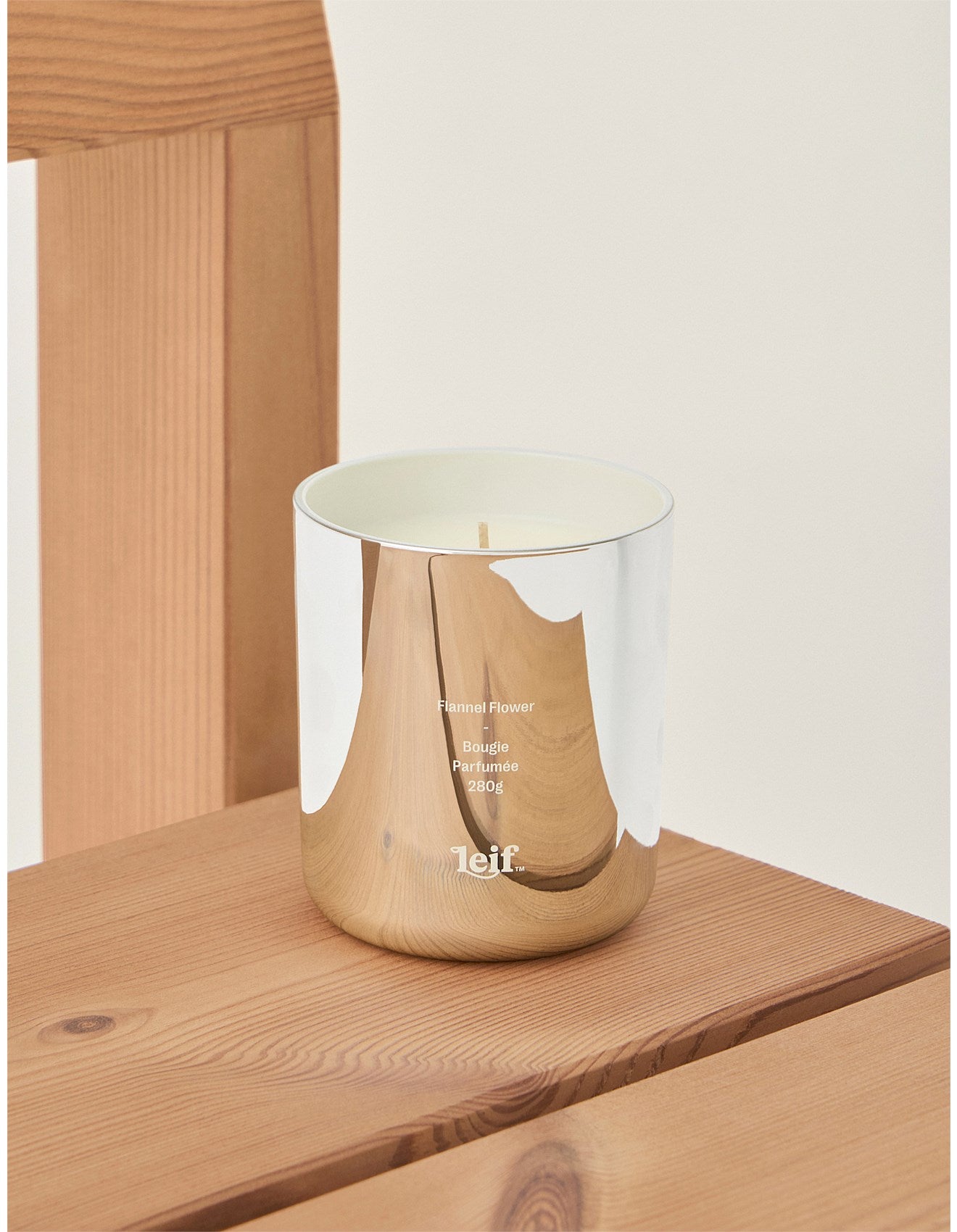 Leif Candle Limited Edition Silver Flannel Flower