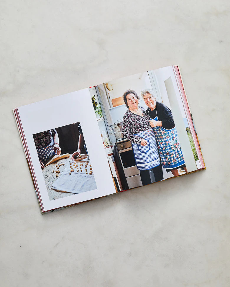 Pasta Grannies: The Secrets of Italy's Best Home Cooks