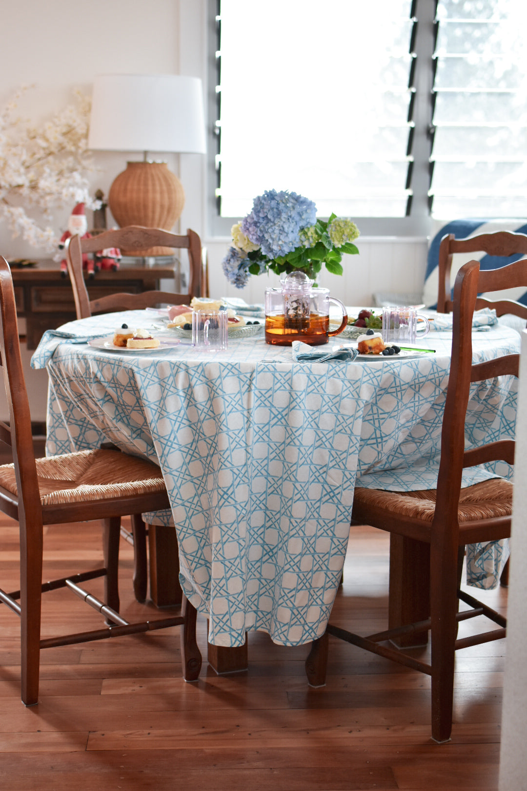 Mandalay Designs Rattan Blue Table Linen