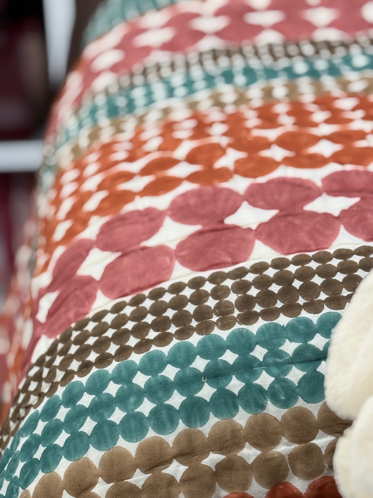Mandalay Designs Big Spot Bed Linen