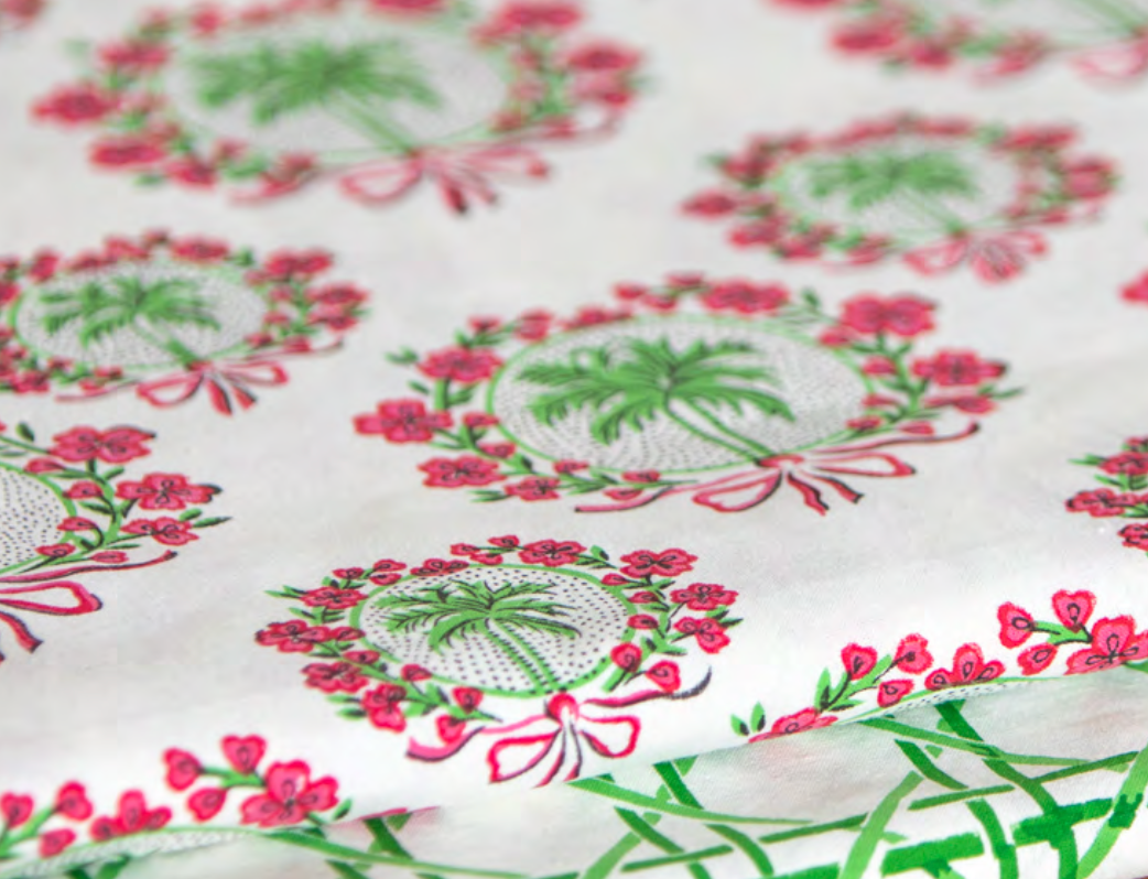 Mandalay Designs Palm Tree Cameo Table Linen