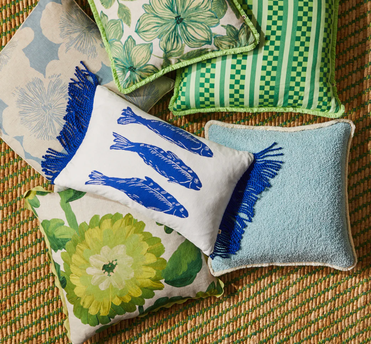 Bonnie & Neil Jardin Dove Cushion