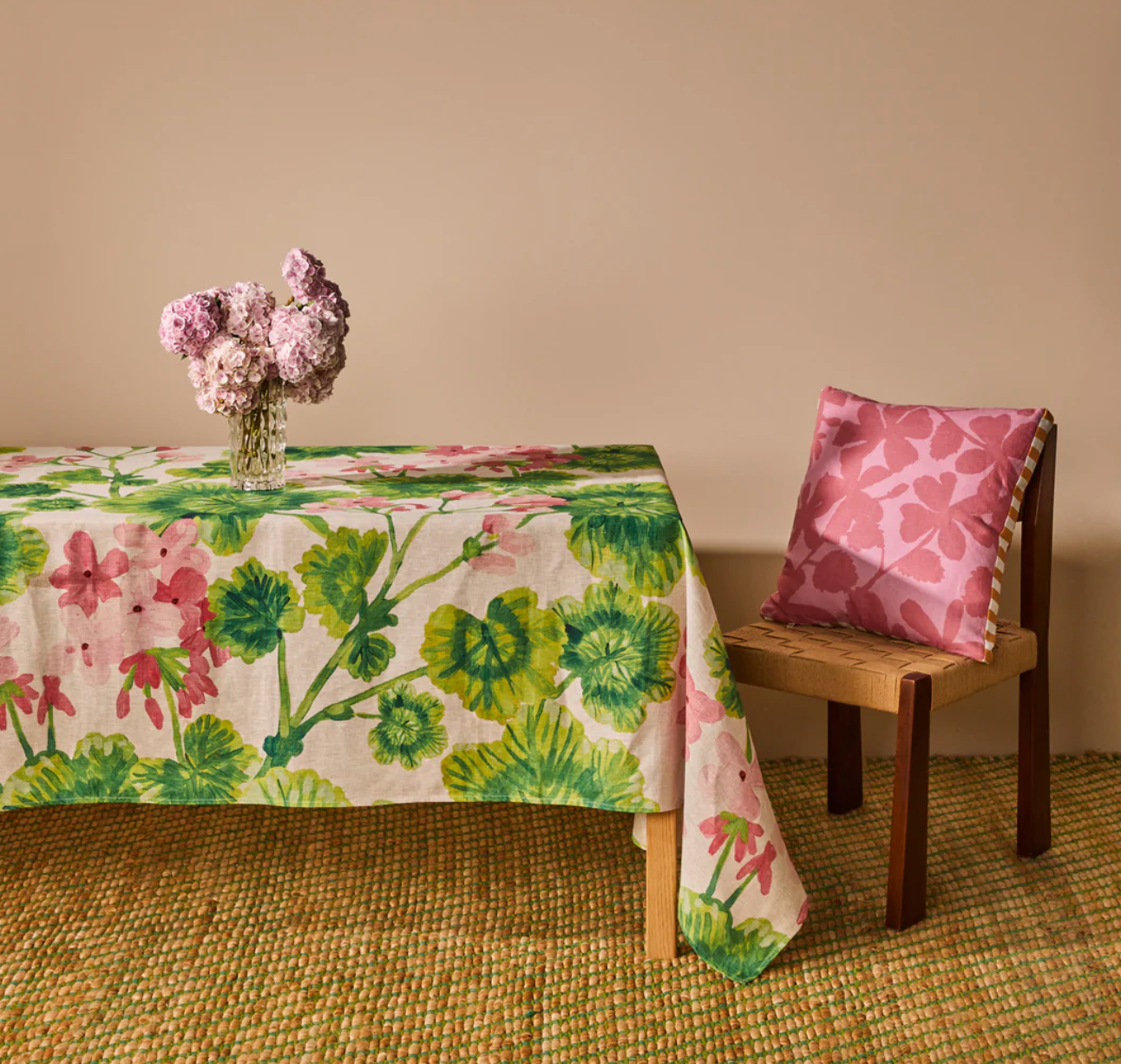 Bonnie & Neil Geranium Table Linen