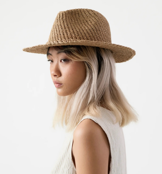 Tanora Andro Fedora