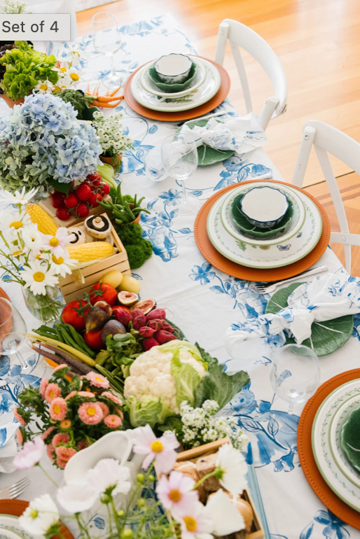 Binny Lily Bobtail Tablecloth
