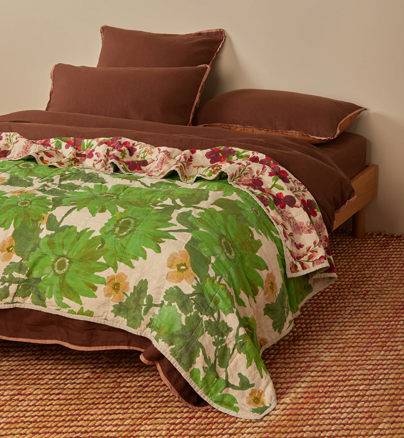Bonnie & Neil Lupin/Marigold Quilted throw
