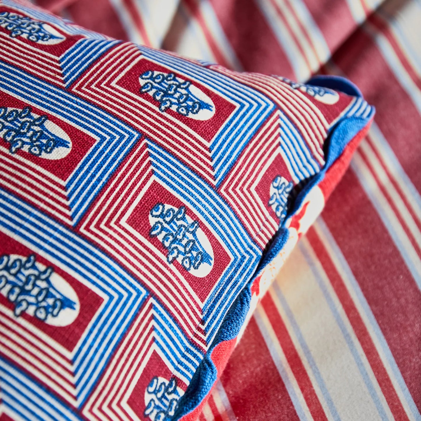 Antonelle Cushion