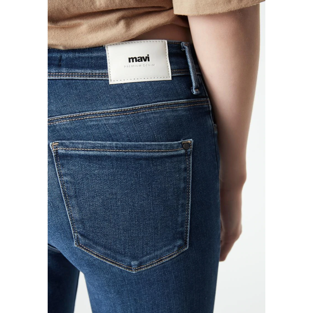 Mavi Tess Jean