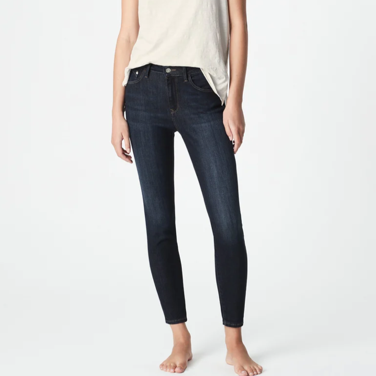 Mavi Tess Jean