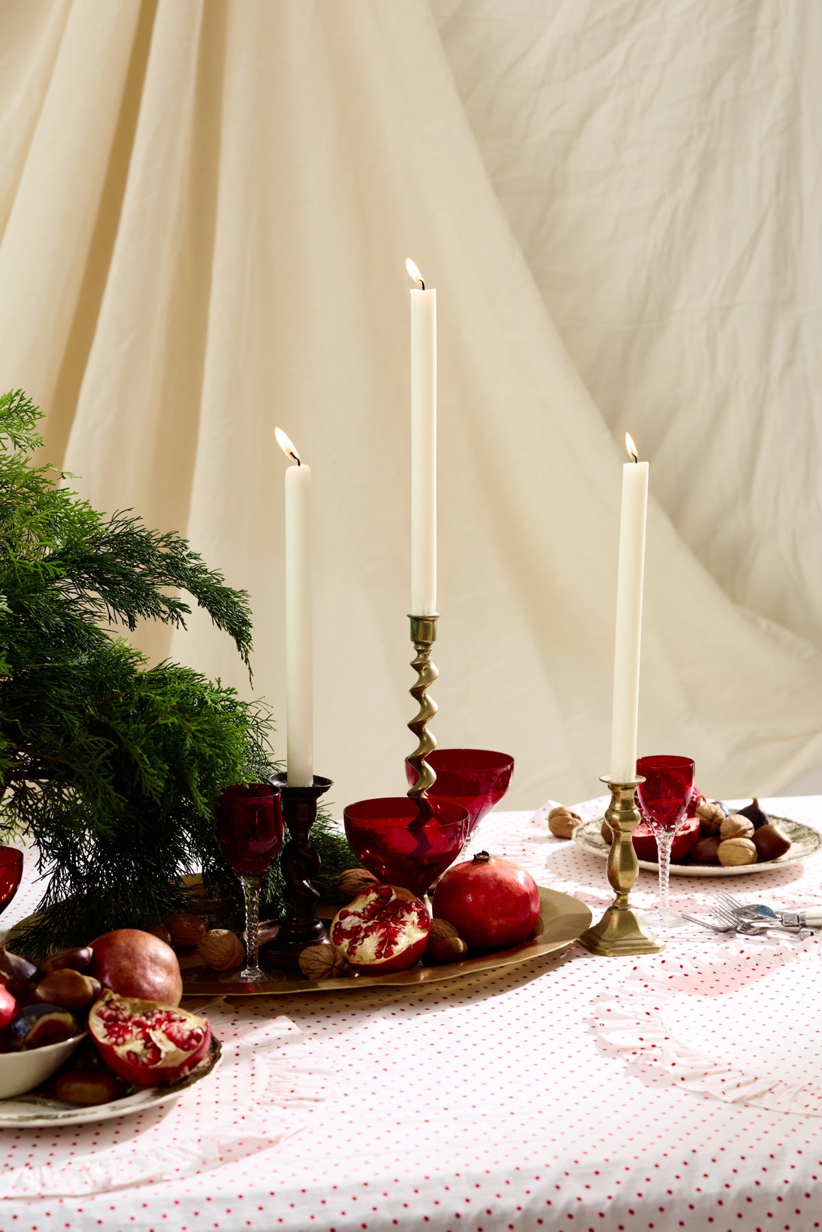 Binny Christmas Cracker Tablecloth