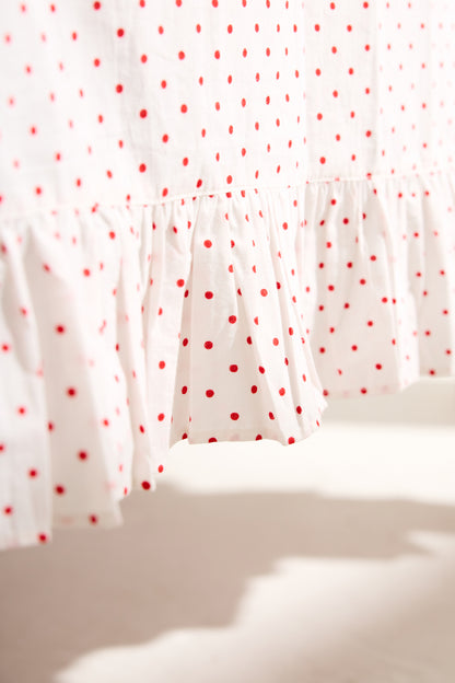 Binny Christmas Cracker Tablecloth