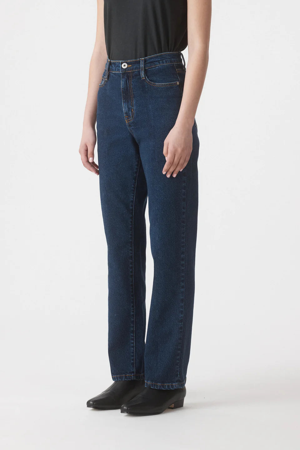 Zoe High Straight Jean