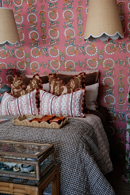 Mandalay Designs Spot Clover Bed Linen