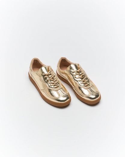 Fallon Sneaker