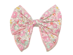 Liberty Fan Bow Clip