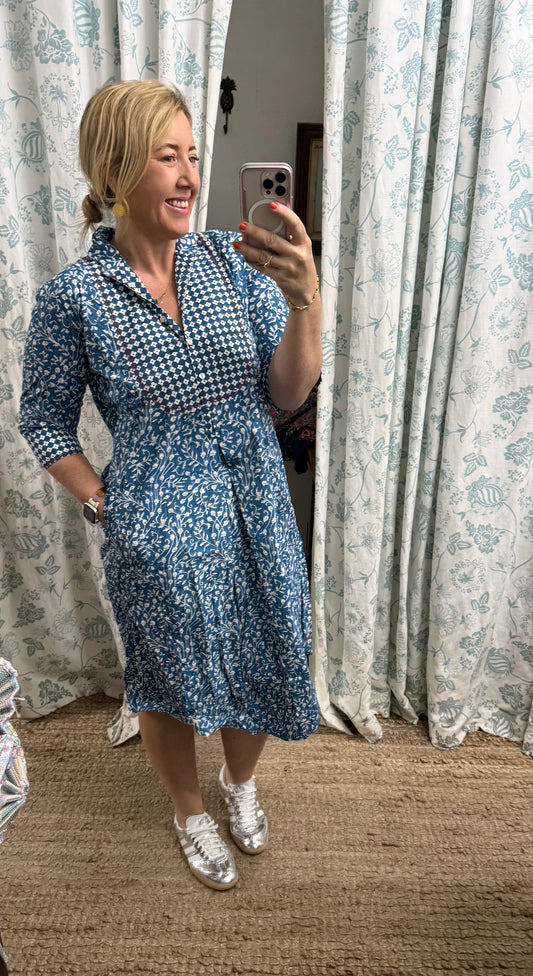 Mandalay Leaves Clover Shirtdress