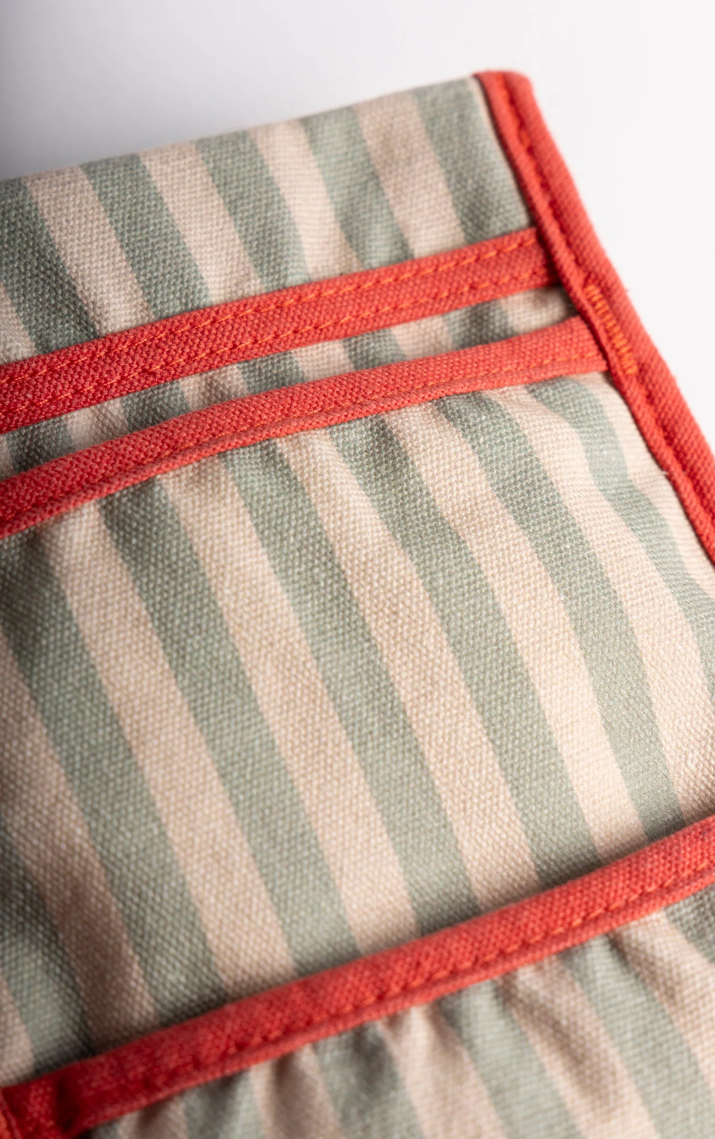 Le Sac X Outback Gardens Gardening Belt