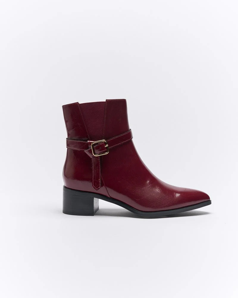 Nyx Boots