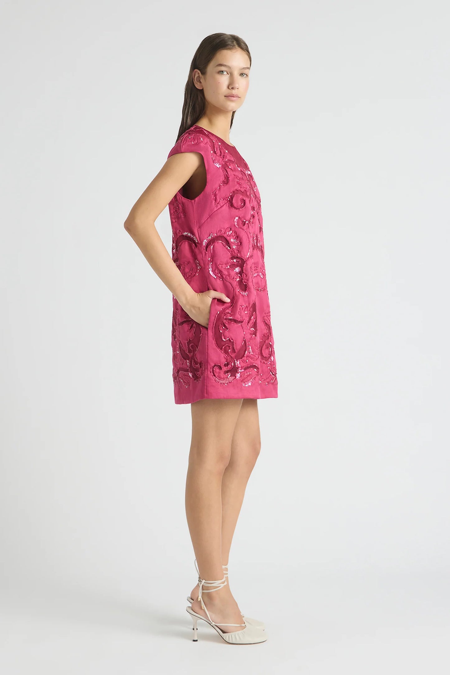 Antipodean Oasis Cap Sleeve Shift Dress