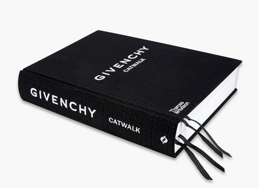 Givenchy Catwalk By Alexandre Samson