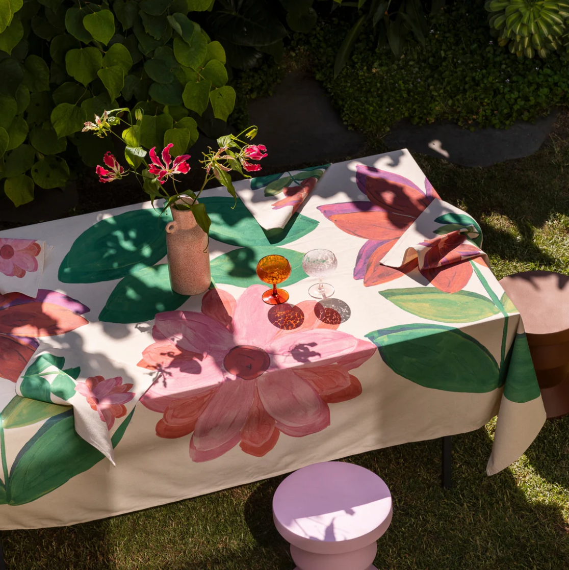 Bonnie & Neil Shasta Daisy Table Linen