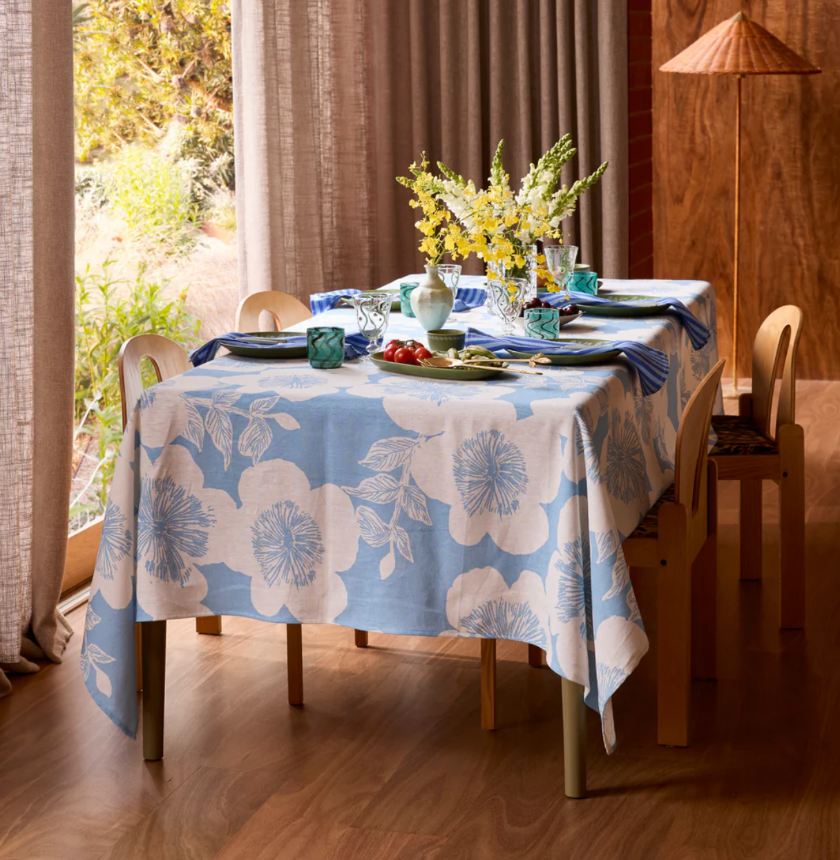 Bonnie & Neil Jardin Dove Table Linen