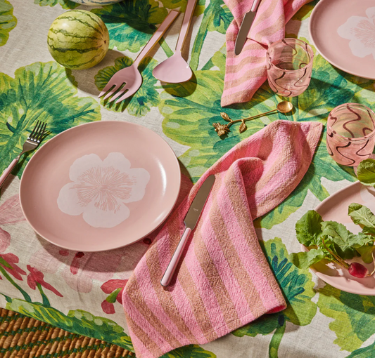 Bonnie & Neil Geranium Table Linen