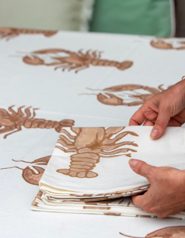 Mandalay Designs Big Lobster Catch Table Linen