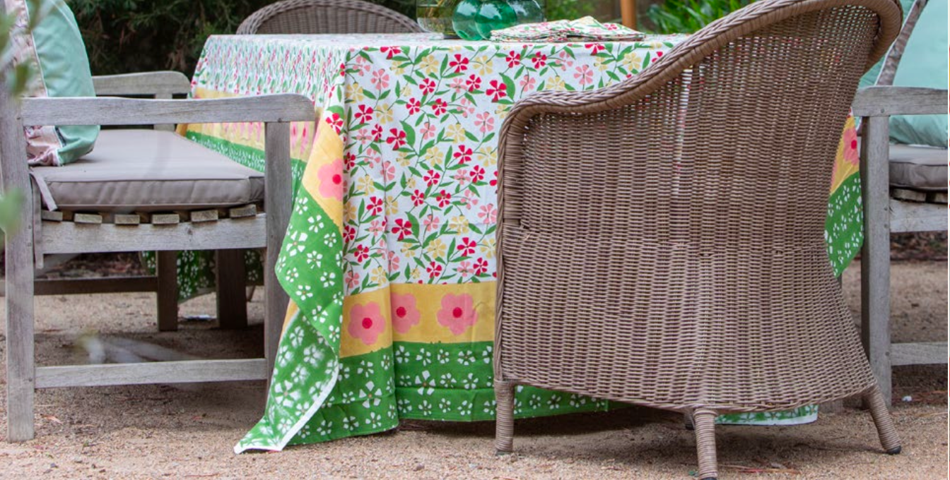 Mandalay Designs Mosaic Table Linen