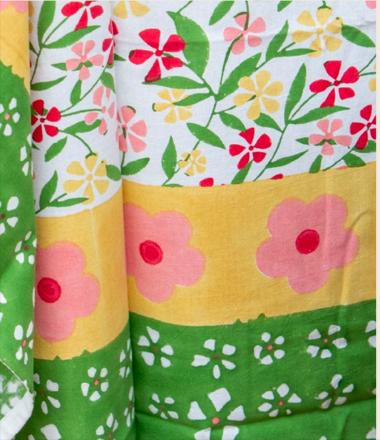 Mandalay Designs Mosaic Table Linen