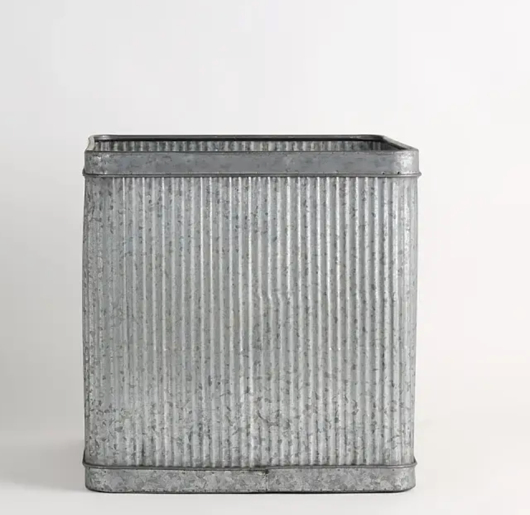 Wicka Concorde Metal Tin Planter