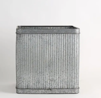 Wicka Concorde Metal Tin Planter