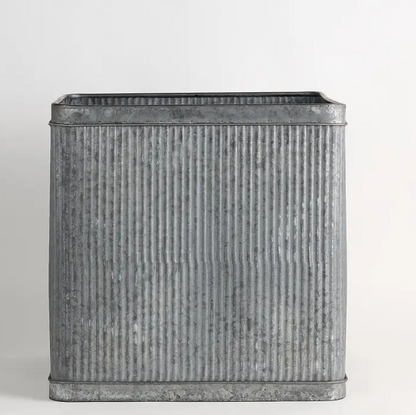 Wicka Concorde Metal Tin Planter