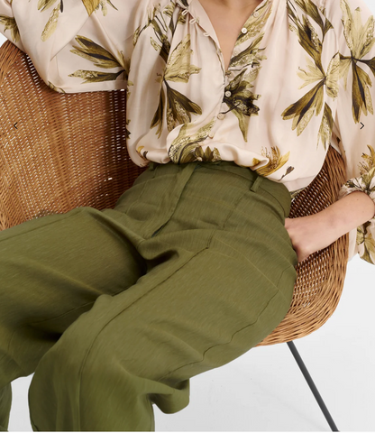 Morrison Victoria Pintuck Pant