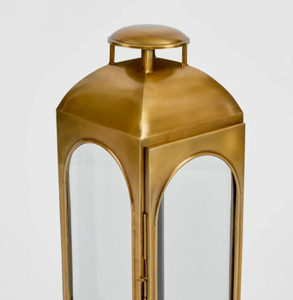 Coachhouse Lantern