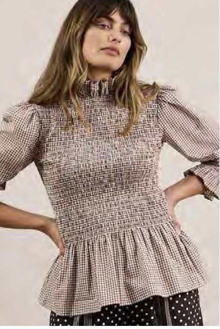 Binny Black Run With Susan Top