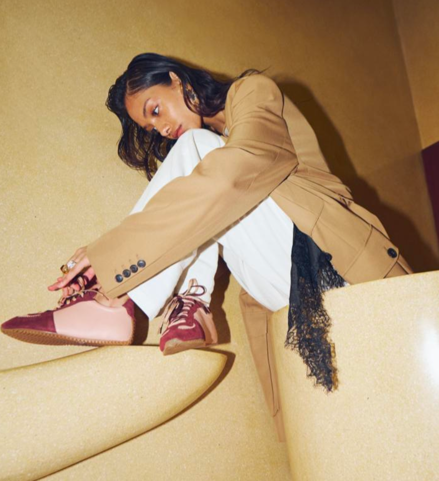 Bowler Sneaker