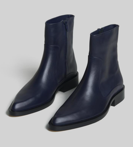 Harriet Boot