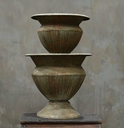 Wicka Ossa Fluted Urn