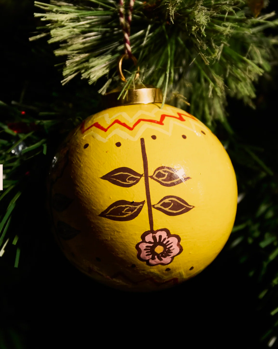 Winnie Bauble Ochre