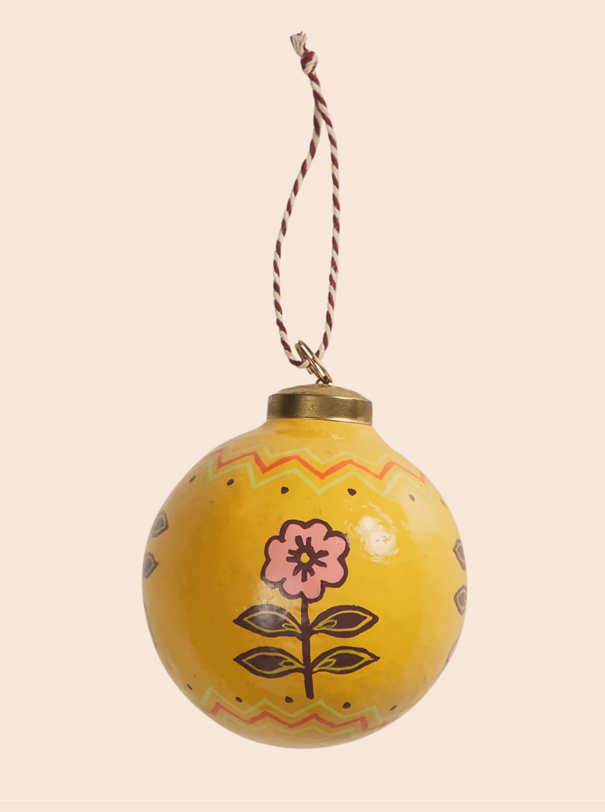 Winnie Bauble Ochre