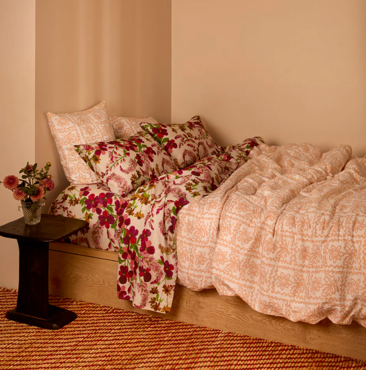 Bonnie & Neil Daisy Buff Bed Linen