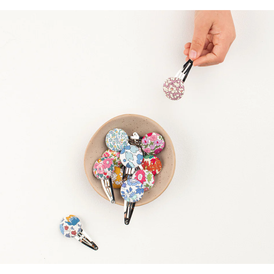 Liberty Button Clip Set